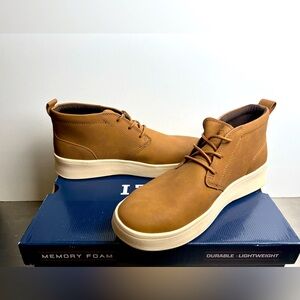 IZOD Palmer Mens Lace Up Chukka Boot Shoes Brown Memory Foam - Size 8